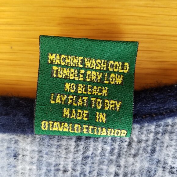 NWT Tejidos Ruminahui Poncho Shawl Llama Blue White Alpaca Wool - Picture 10 of 10